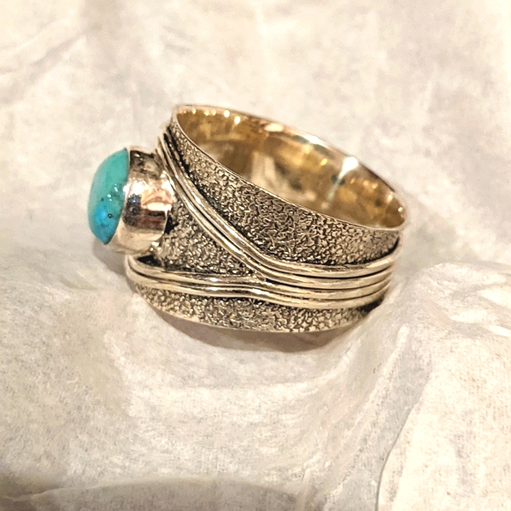 AZ Mohave Turquoise .925 silver ring, size 9.5 - Picture 7 of 8